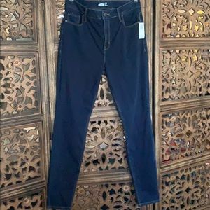 NWT Old Navy Rockstar High Rise Jeans Size 10